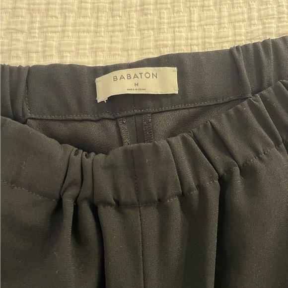 Babaton pull on pants. Medium. - Picture 2 of 2